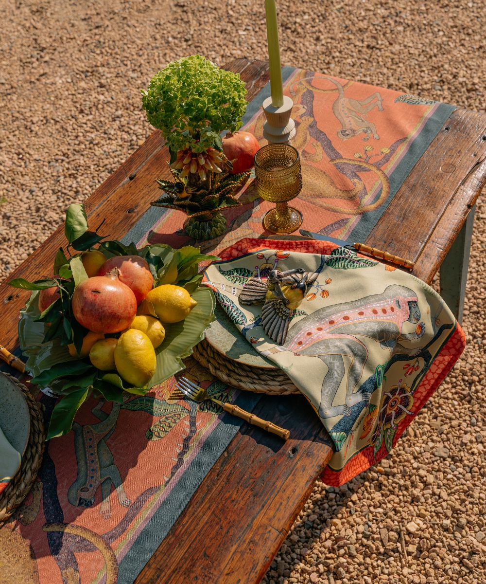 Monkey Tales Linaza Table Runner - Coral