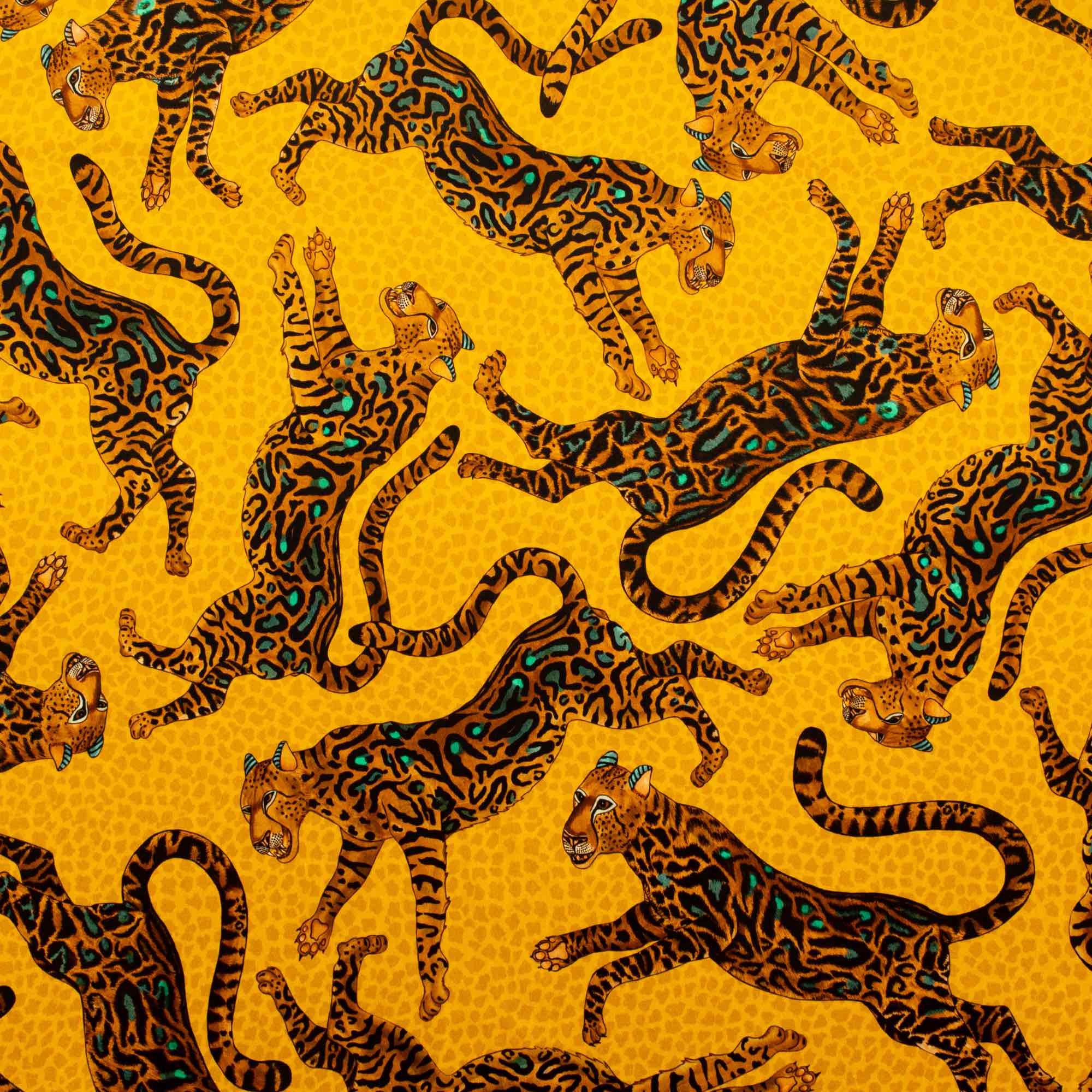 Cheetah Kings Fabric - Velvet - Gold