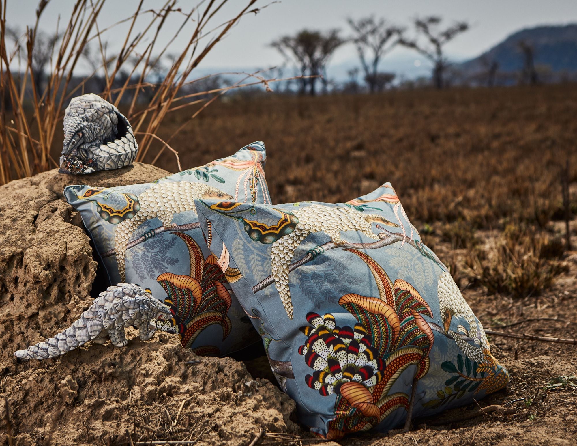 Thanda Pangolin Pillow - Silk - Ash