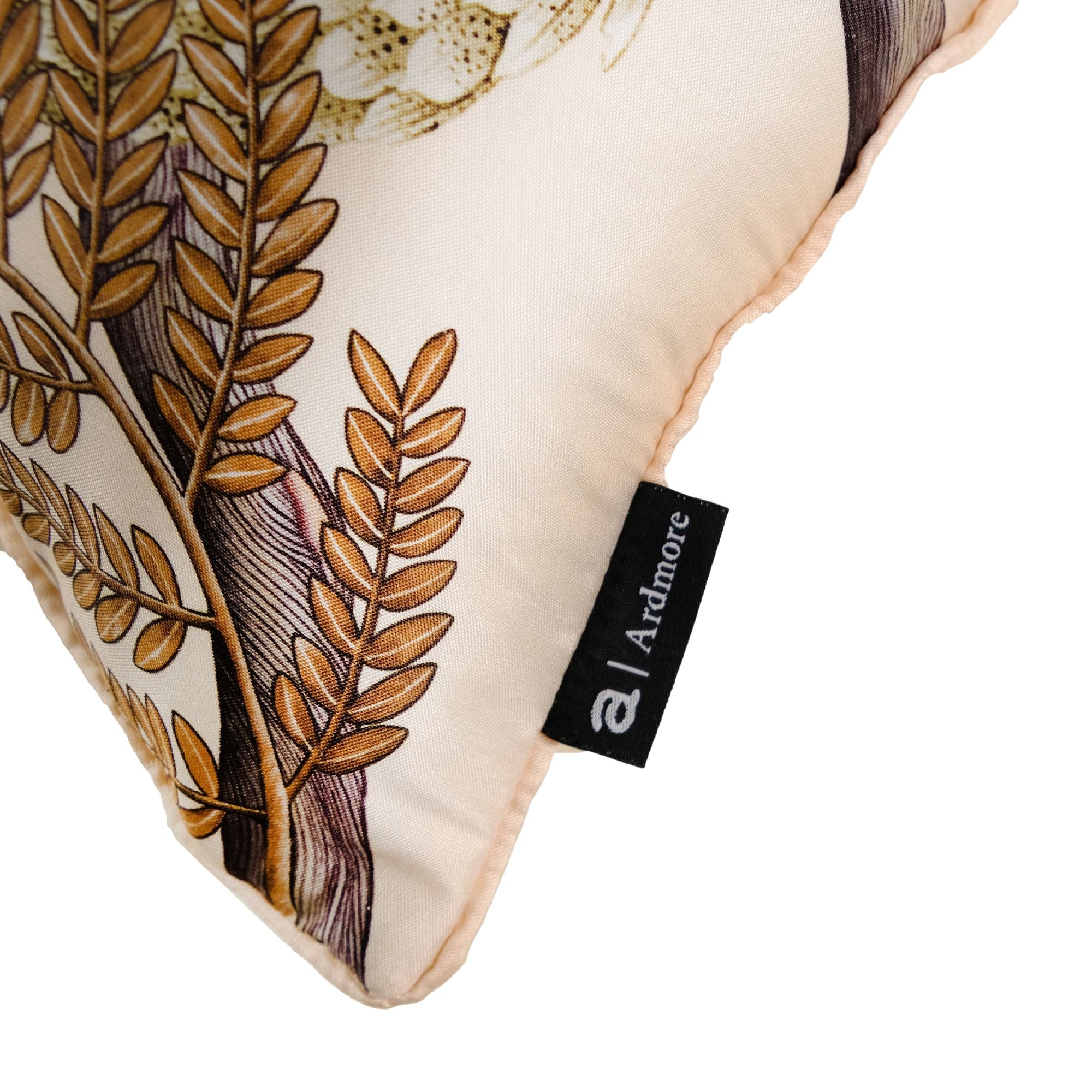 Thanda Pangolin Pillow - Silk - Pearl