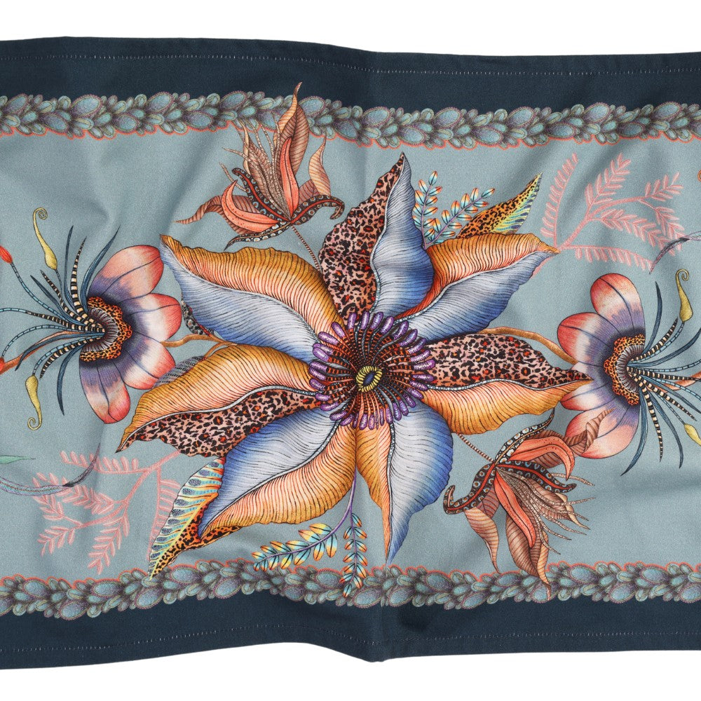 Thanda Nest Table Runner - Mist