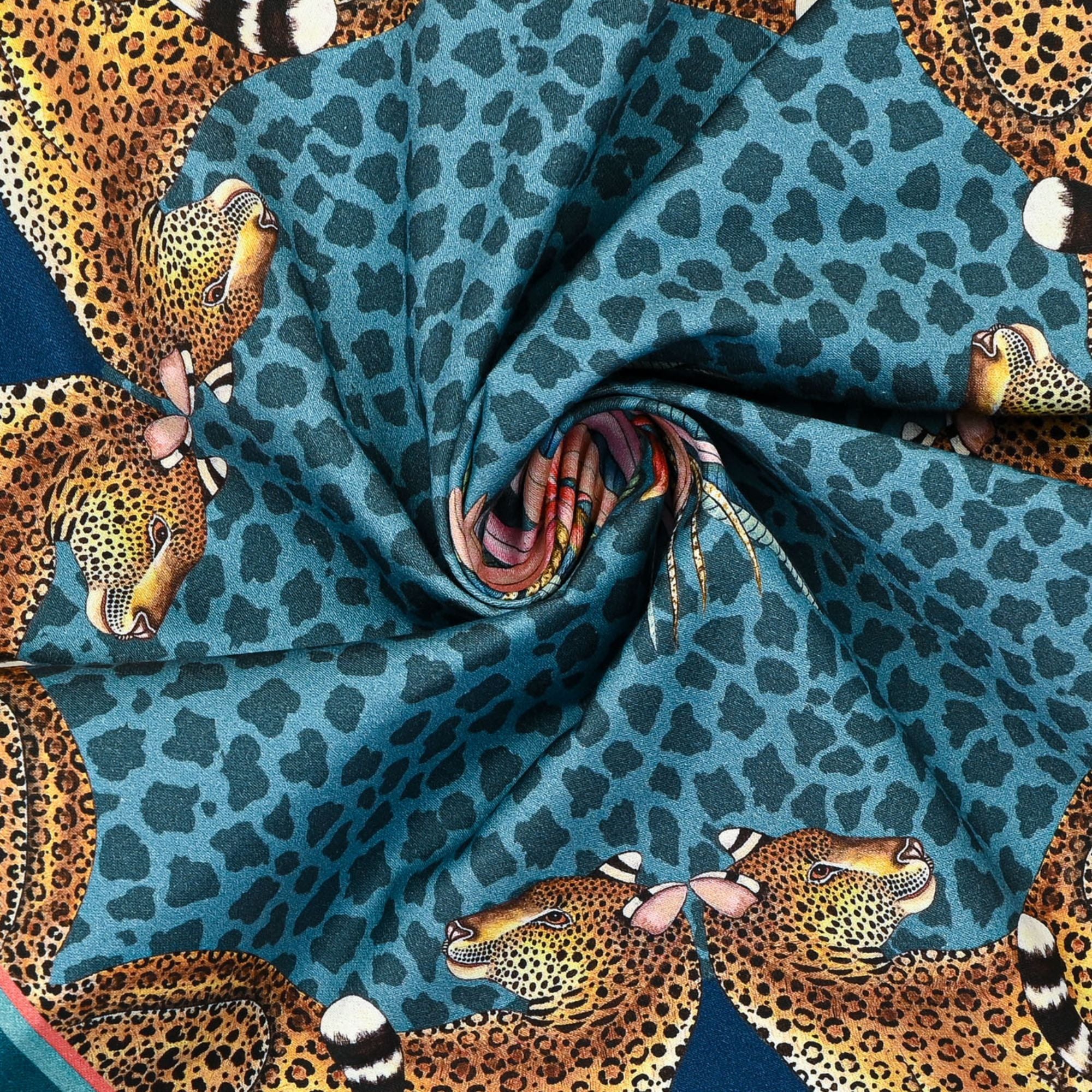 Leopard Lily Napkins (Pair) - Frost