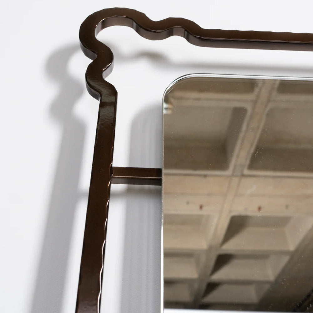 Victoria Chiseled Mirror