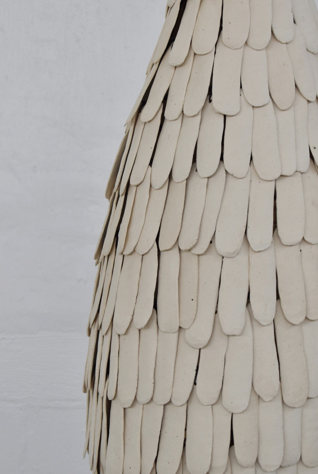 MUD Ceramic Leaf Pod