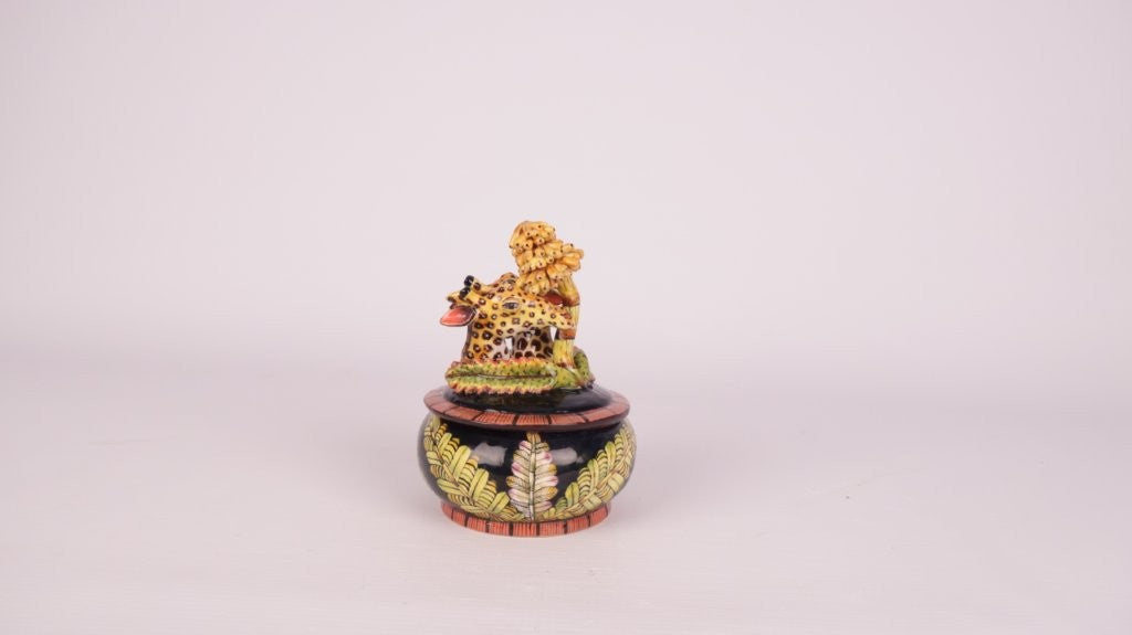 Ardmore Ceramic Art - Giraffe Box