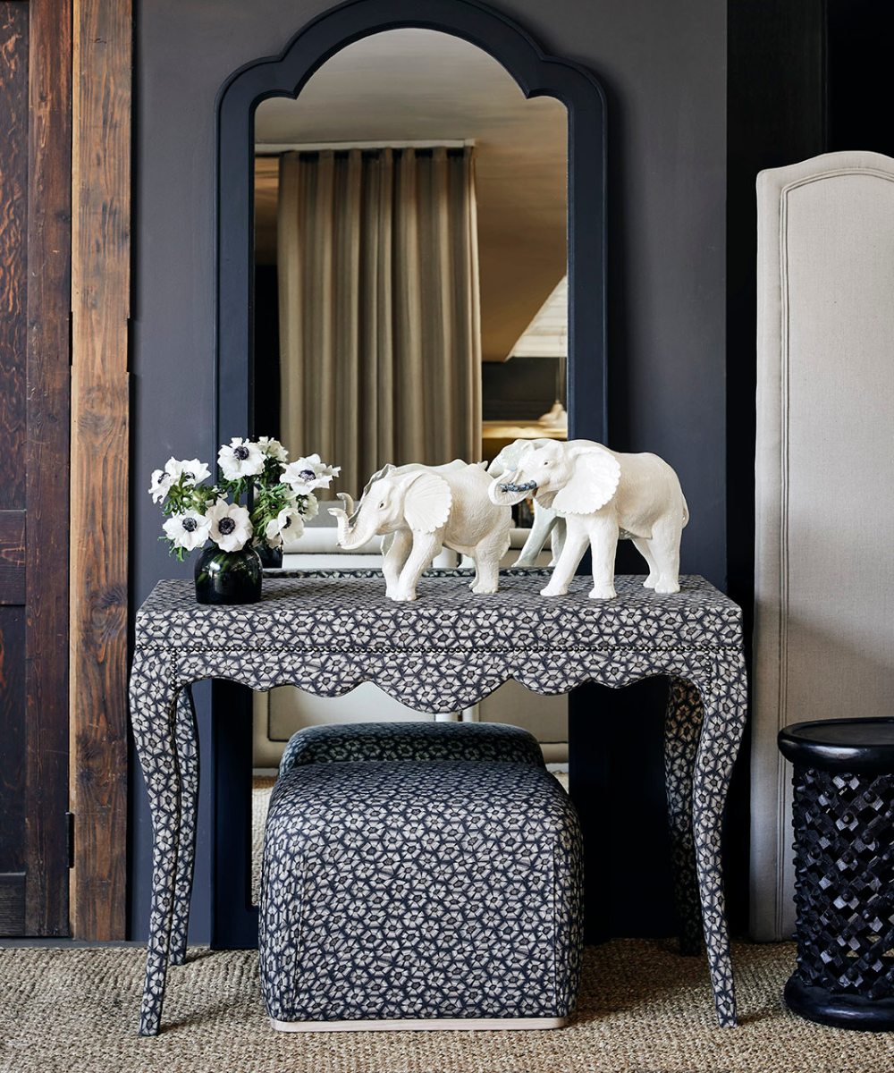 Nyala Ottoman - Thanda Tortoise Linen Silver