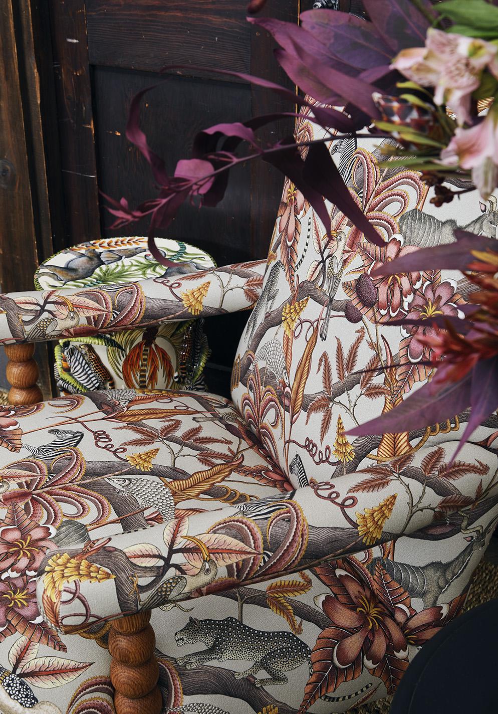 Kudu Pod Chair - Pangolin Park Plum - Sealed Oak
