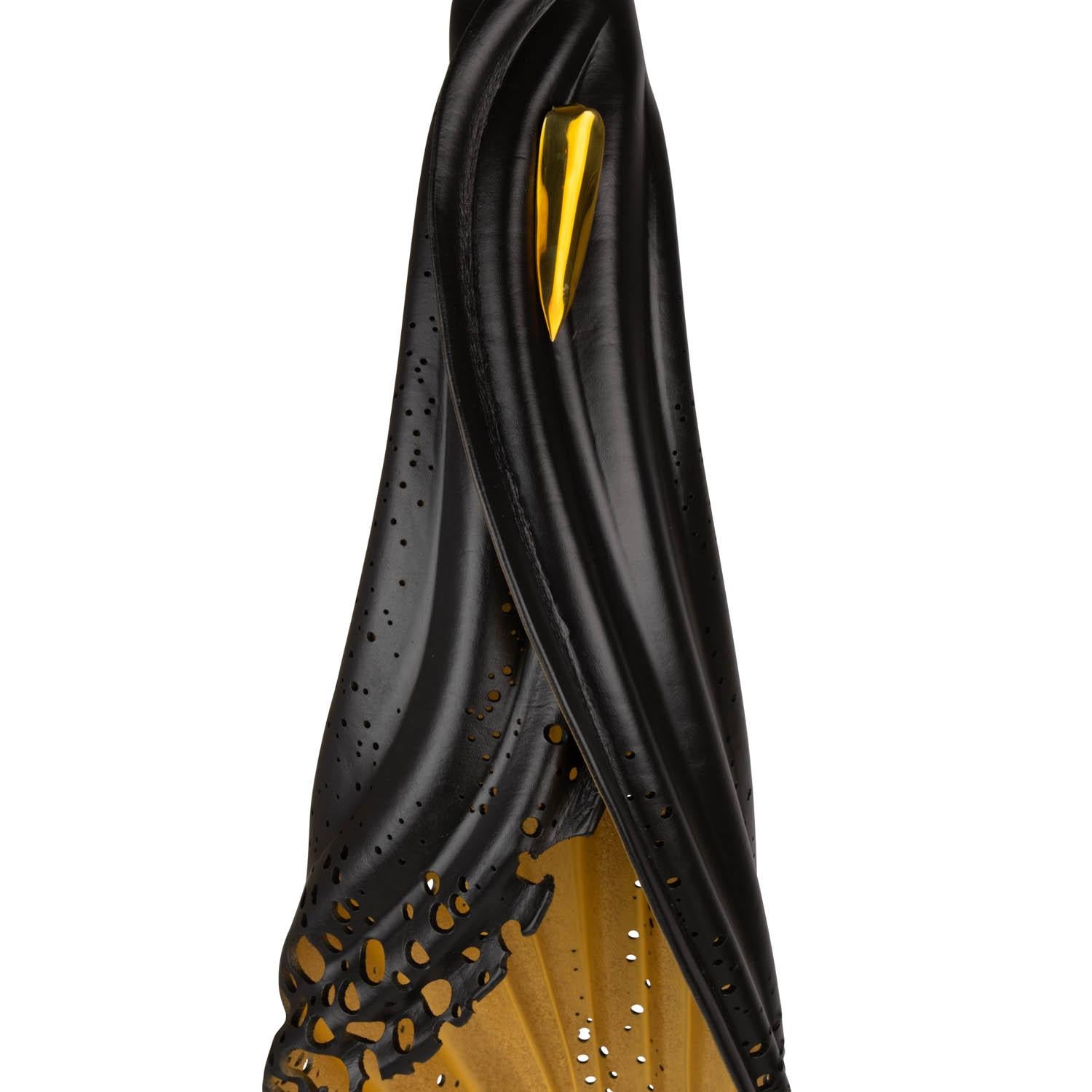 Pierced Blade 3-Piece Leather Pendant - Black/Gold