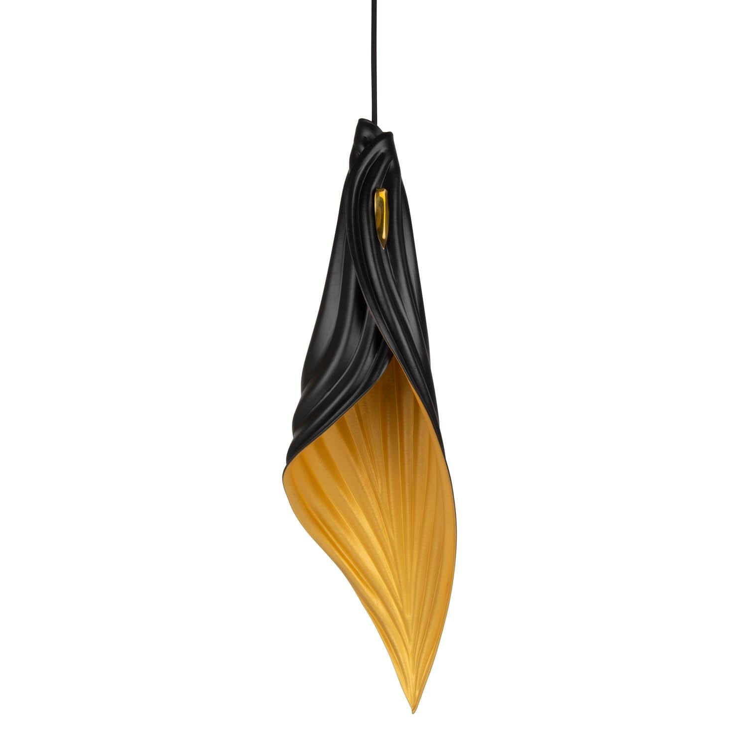 Blade 5-Piece Leather Pendant - Black/Gold