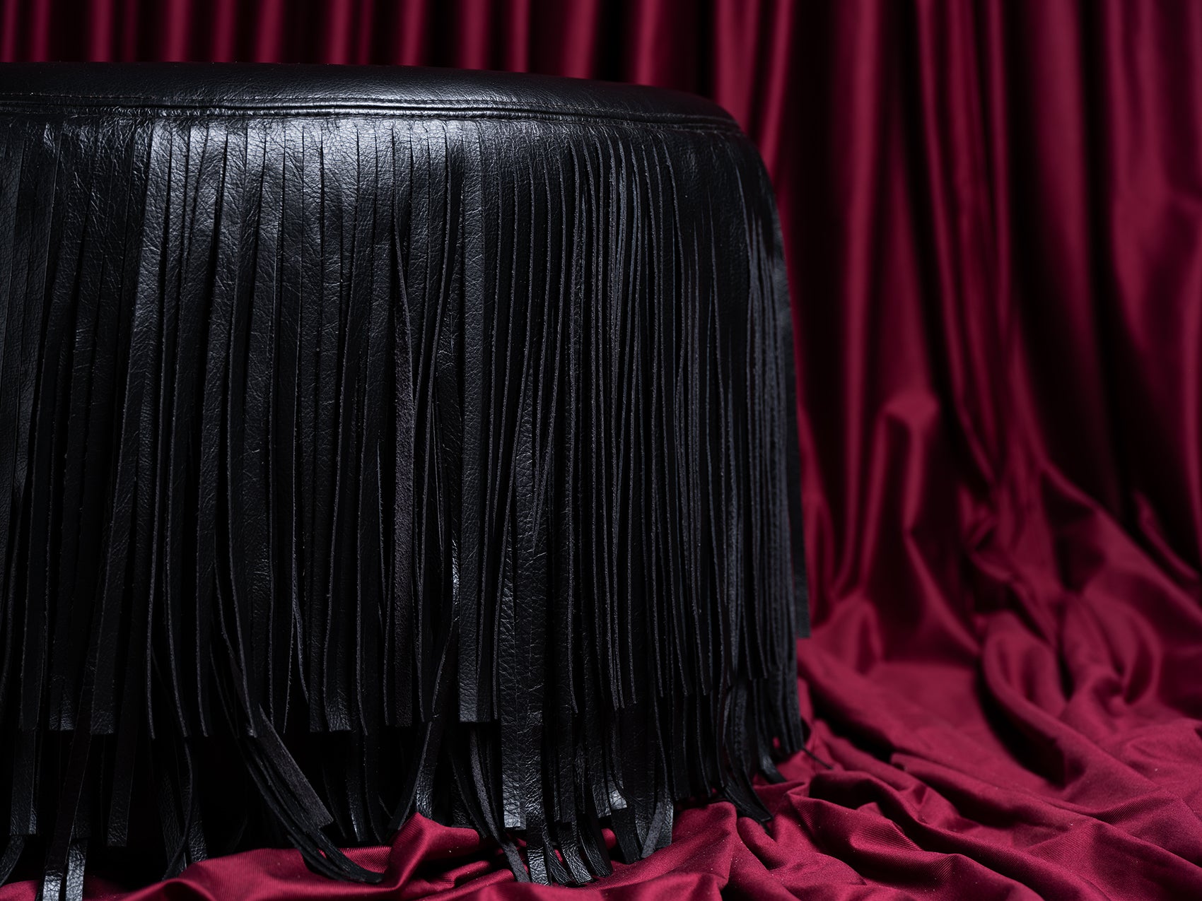 Ndidi Ottoman in Premium Leather