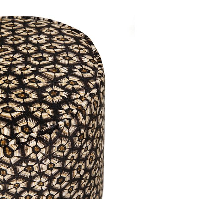 Thanda Tortoise Velvet Pouf on Black Base - Silver