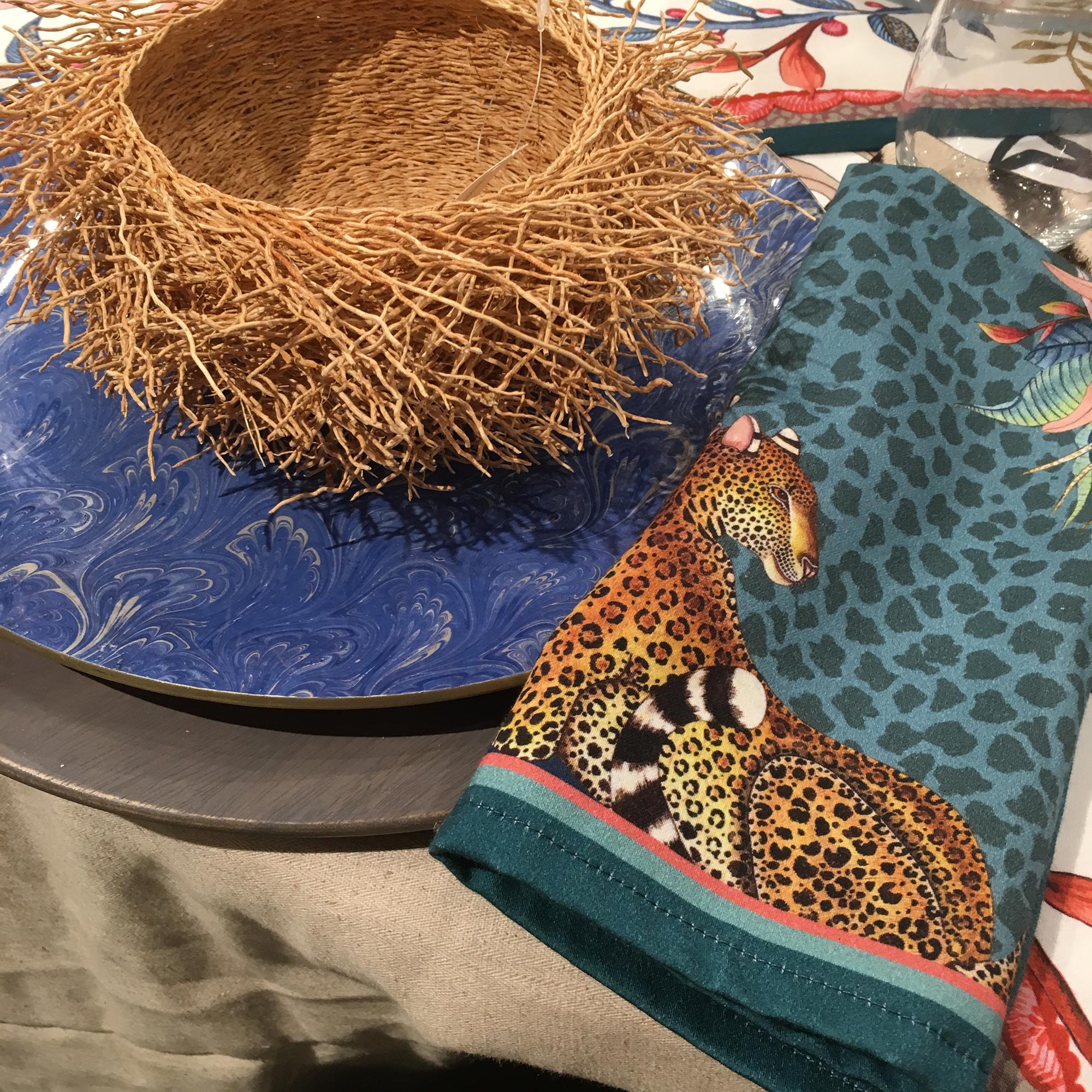 Leopard Lily Napkins (Pair) - Frost