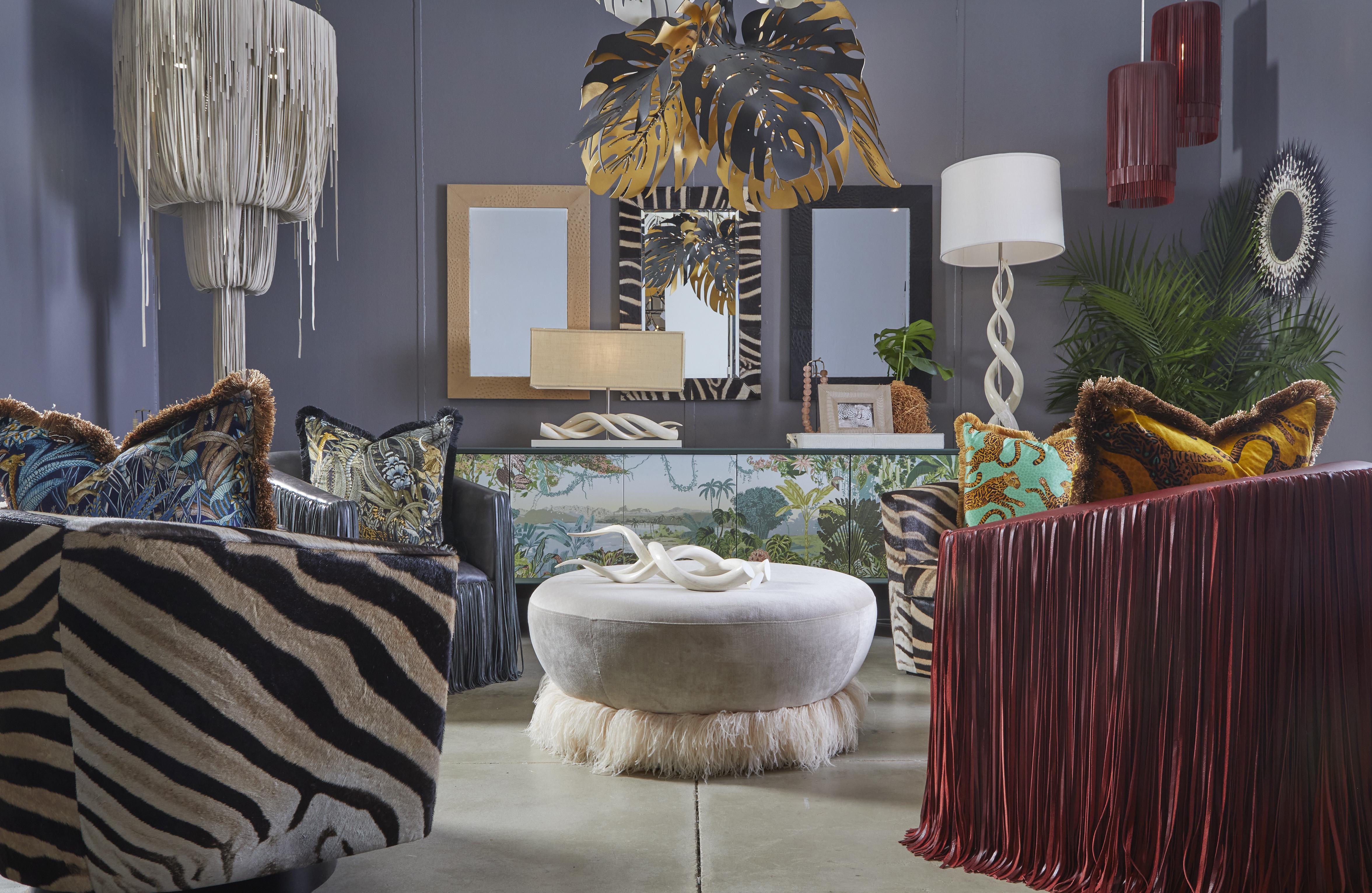 Horizontal Triple Kudu Inner Horn Lamp