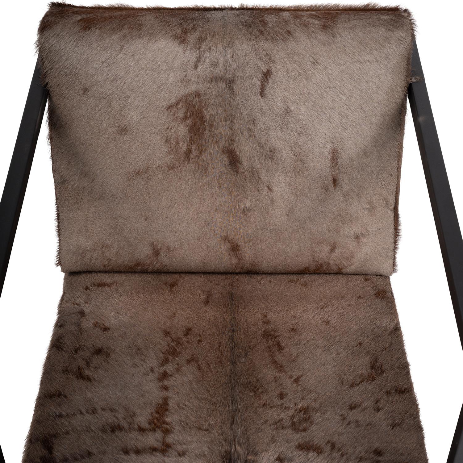 Wildebeest Hide Floating Chair - Black