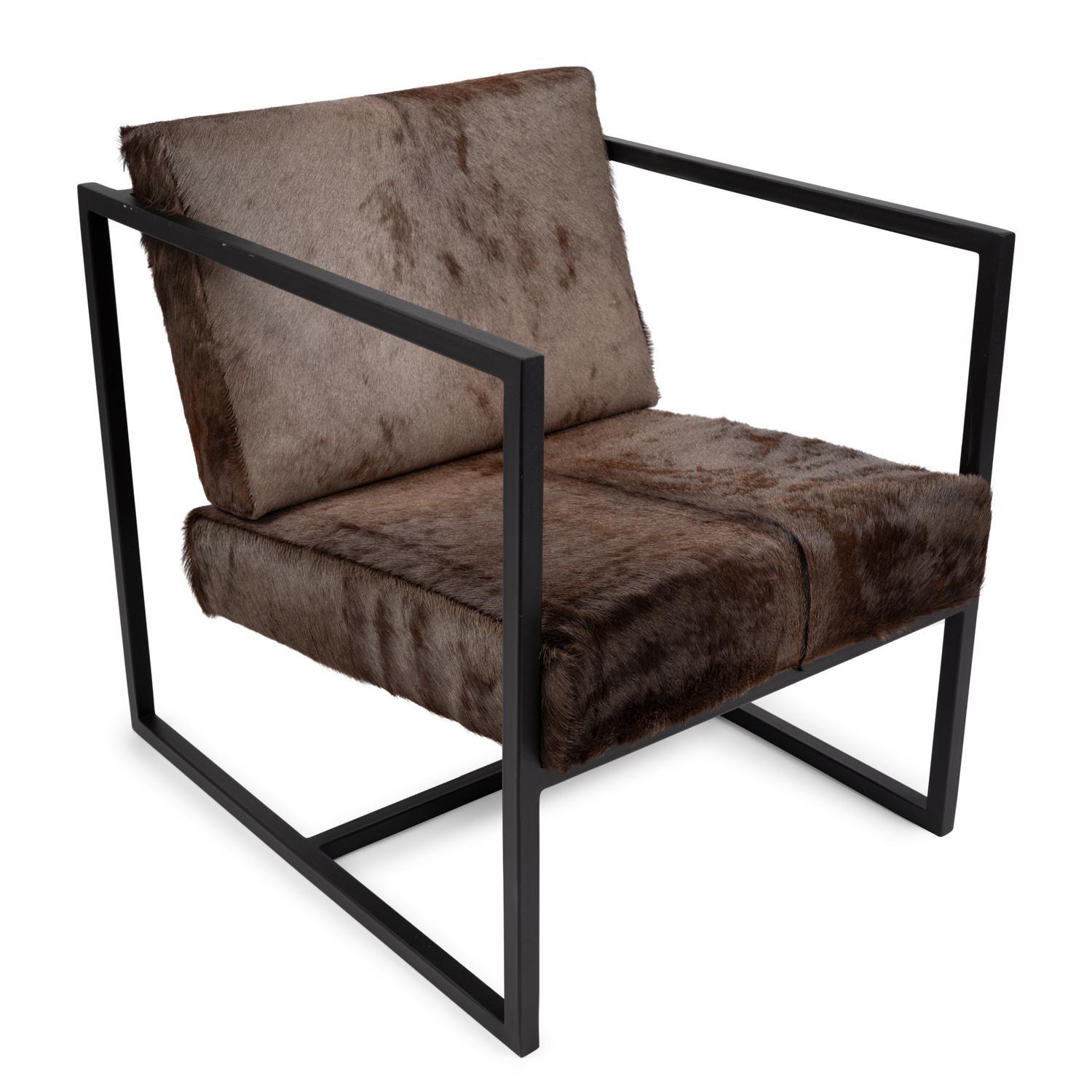 Wildebeest Hide Floating Chair - Black