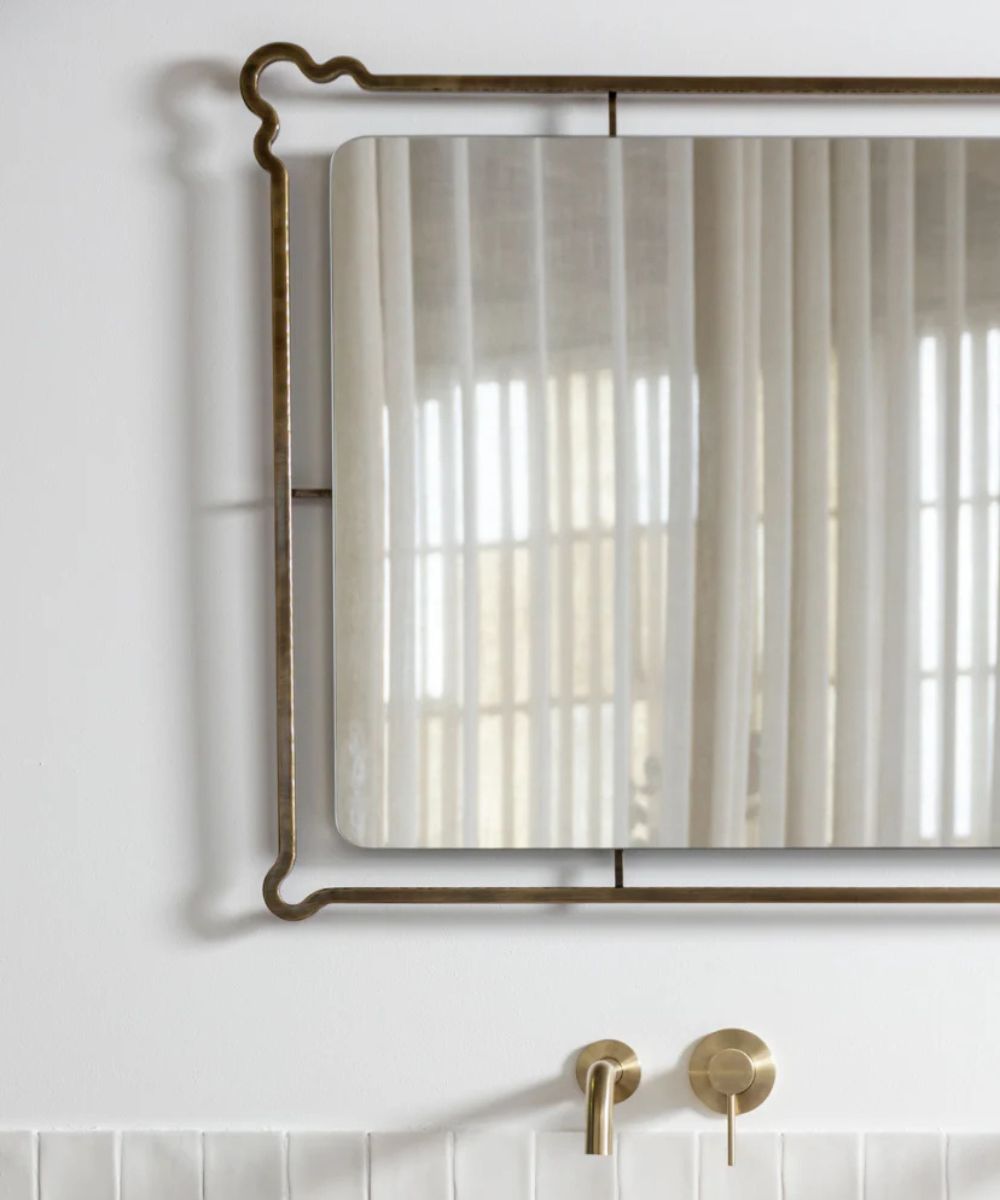 Victoria Chiseled Mirror - Large