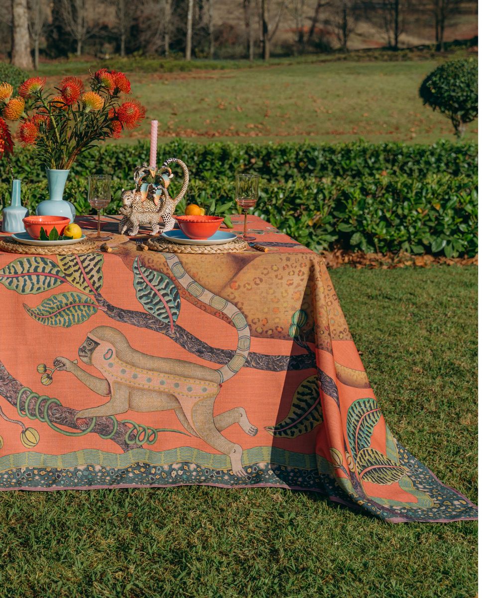 Monkey Tales Linaza Tablecloth - Coral