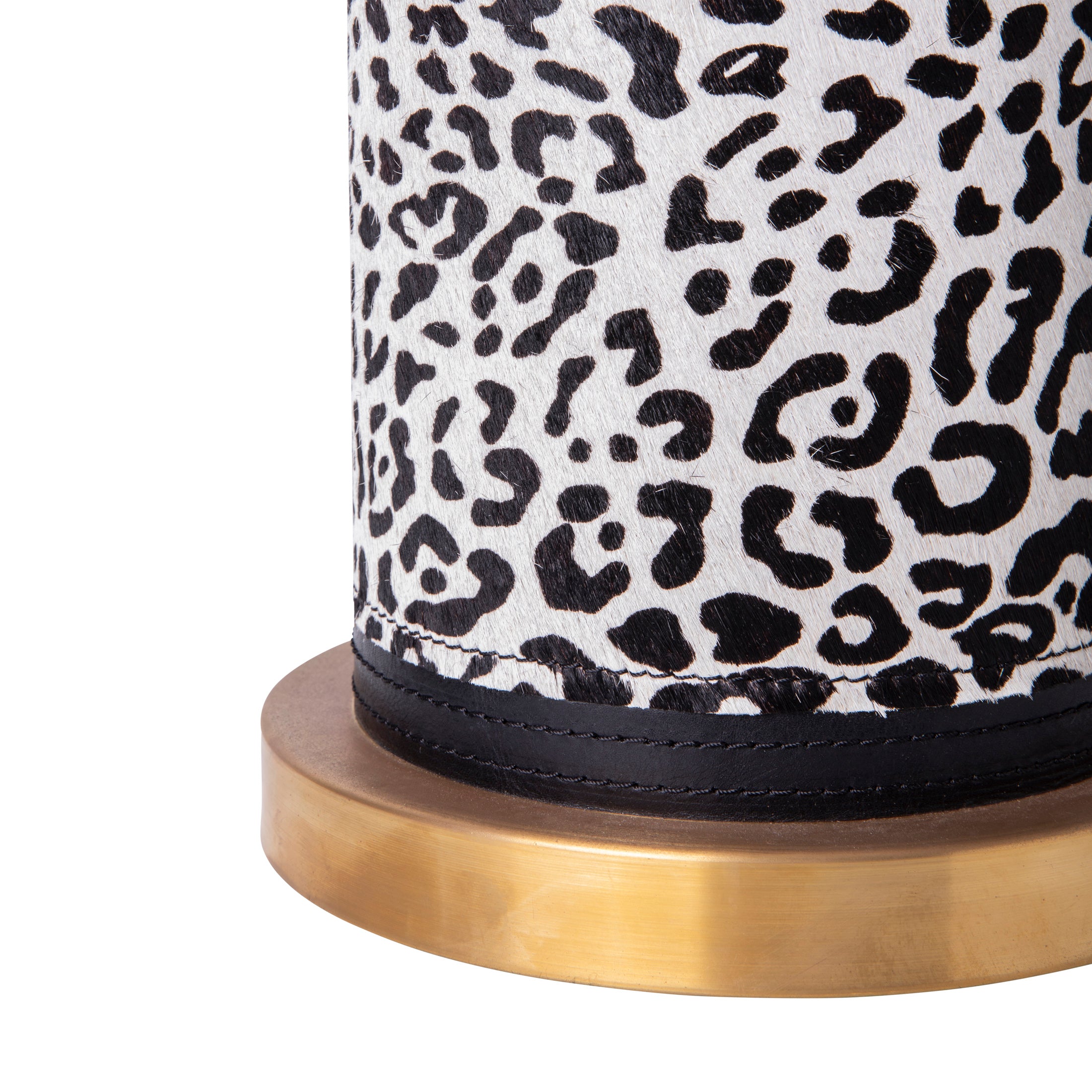 Nolu Table Lamp in Snow Leopard