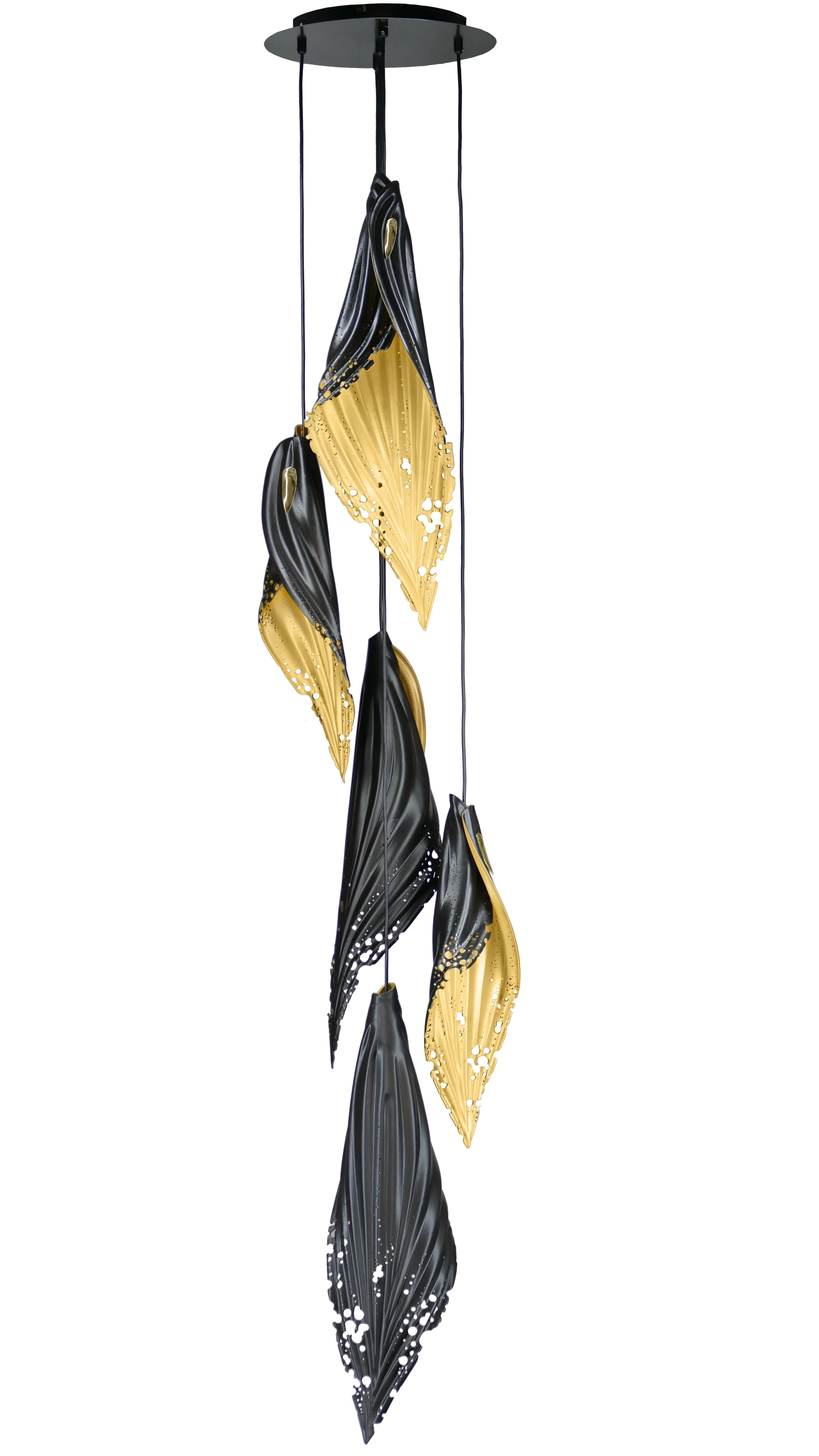 Pierced Blade 5-Piece Leather Pendant - Black/Gold