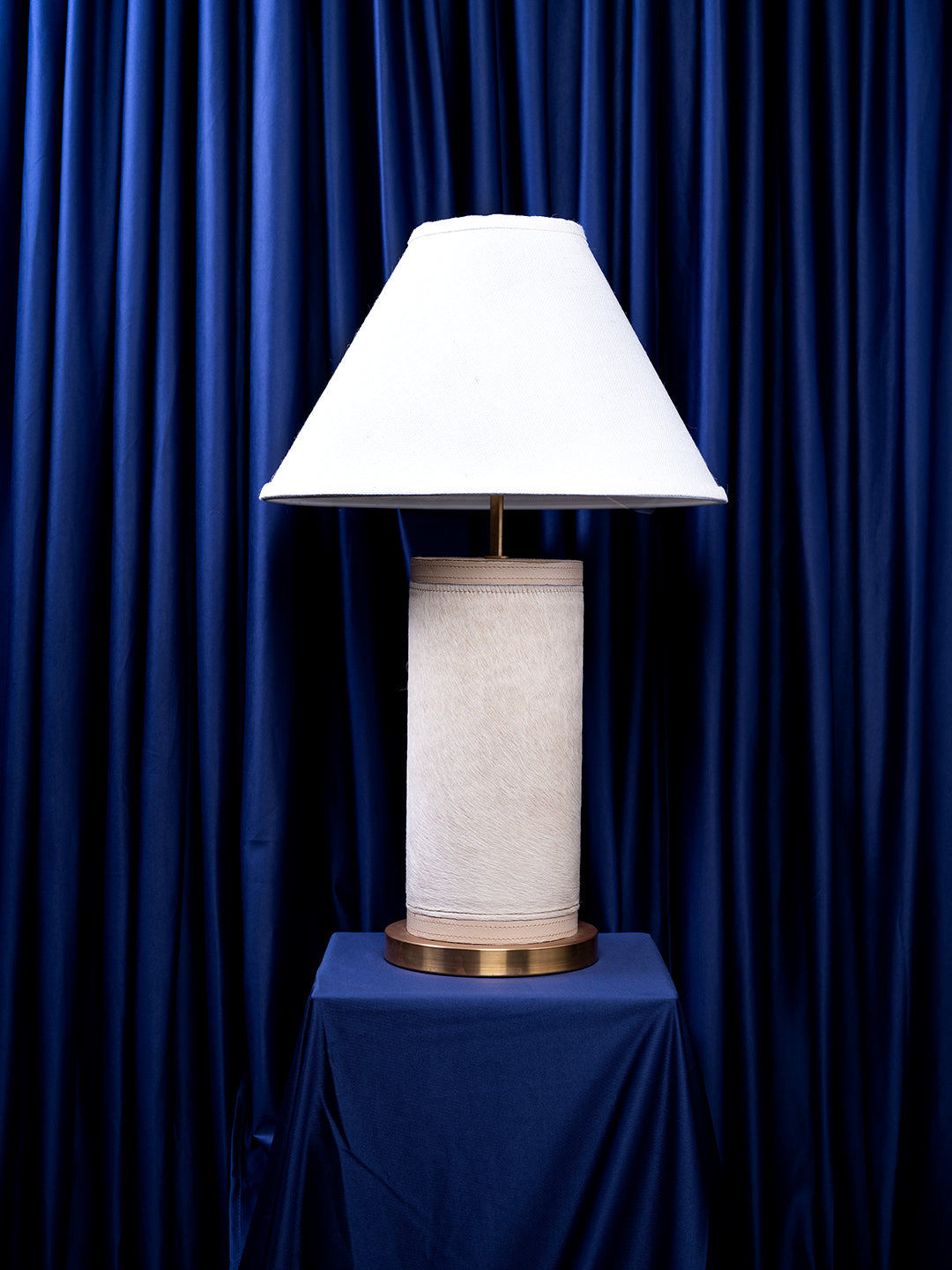 Nolu Table Lamp in Cream Cow Hide
